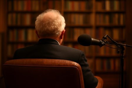 La Taille de Philippe Bouvard : le Chiffre Exact et ses Confidences